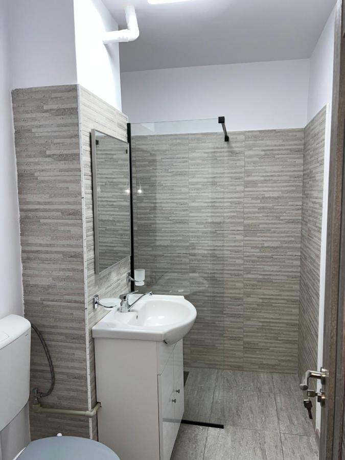 Studio Andrei Ramnicul Valcea Râmnicu Vâlcea Buitenkant foto